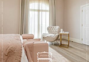 Elegant-Bedroom-Interior